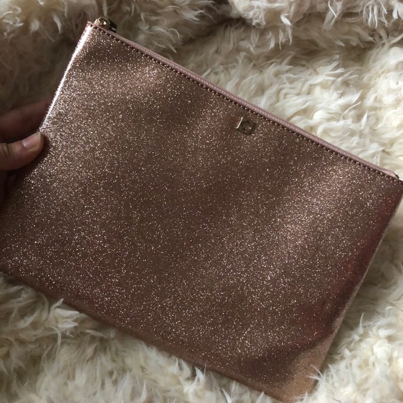 kate spade Handbags - New without tags Kate Spade clutch